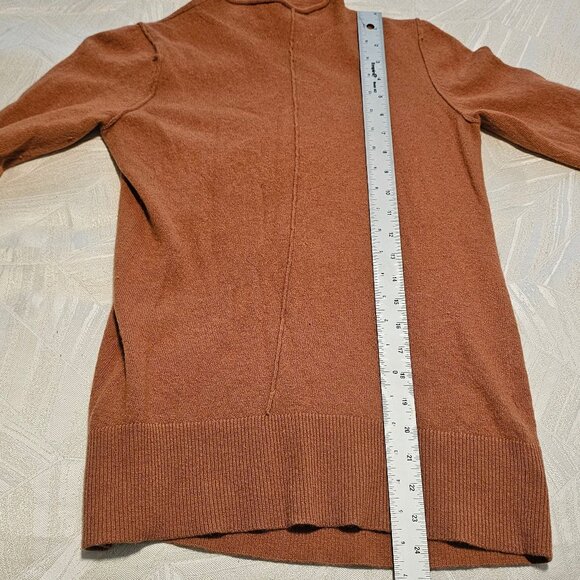 Women’s Banana Republic Italian Wool Cashmere Blend Rust Top, XS - Picture 5 of 9
